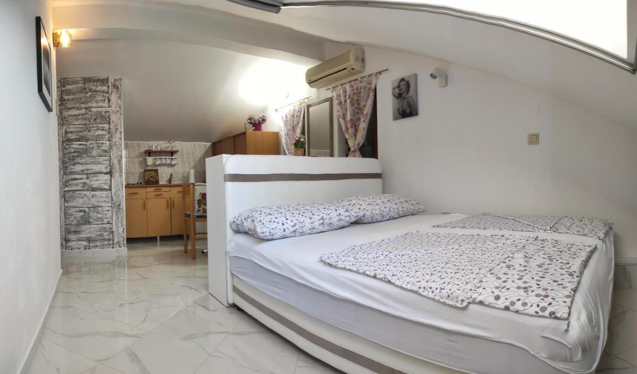 Apartments Sijerkovic Herceg Novi Exterior photo
